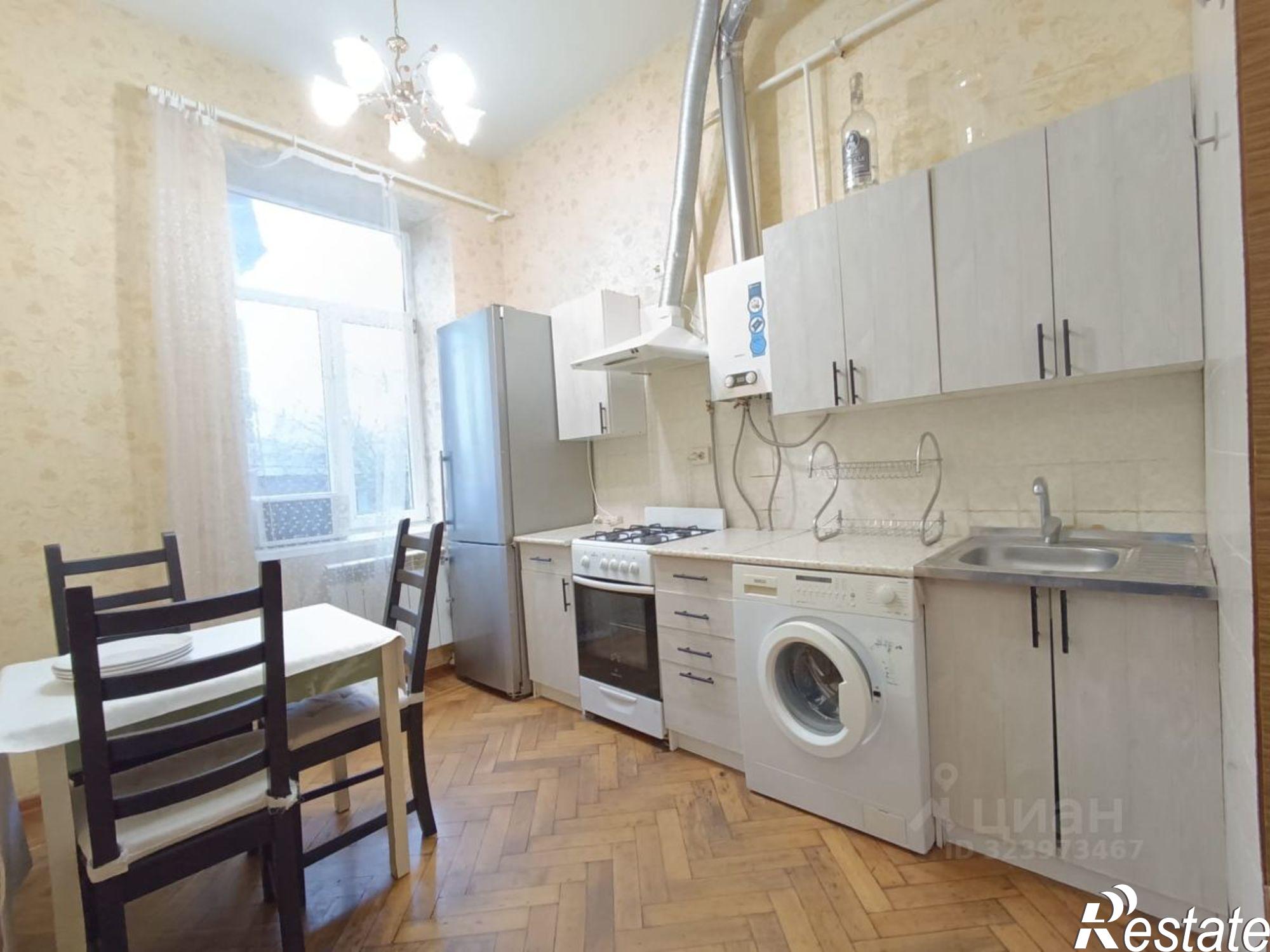 Сдать квартиру за 35 000 рублей на Братский пер, 81