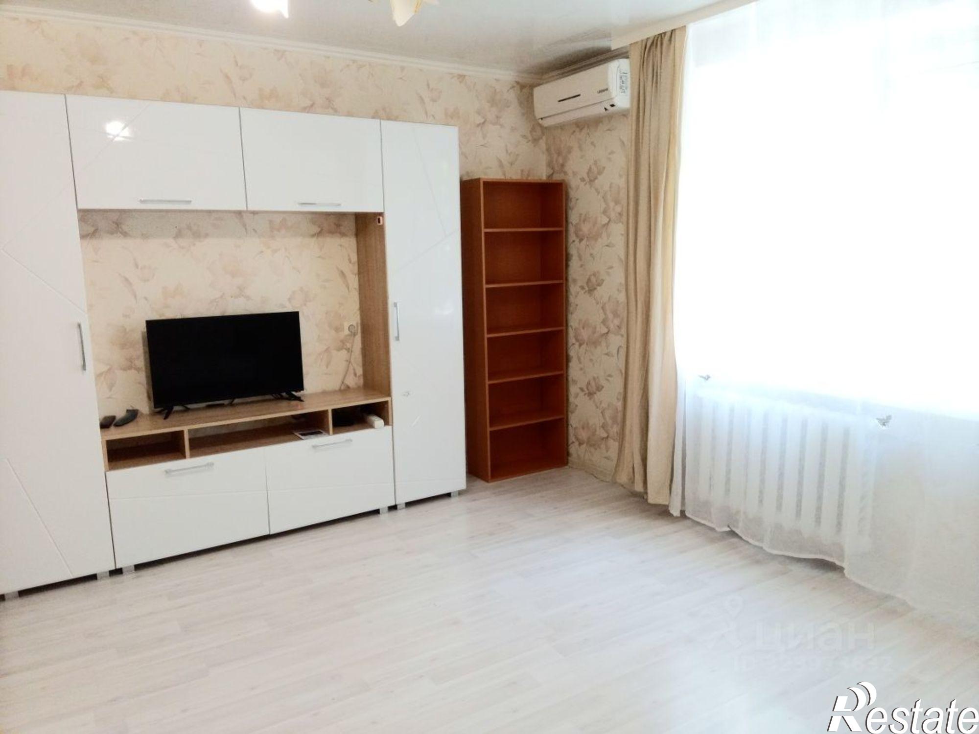 Сдать квартиру за 17 000 рублей на Сальский пер, 115