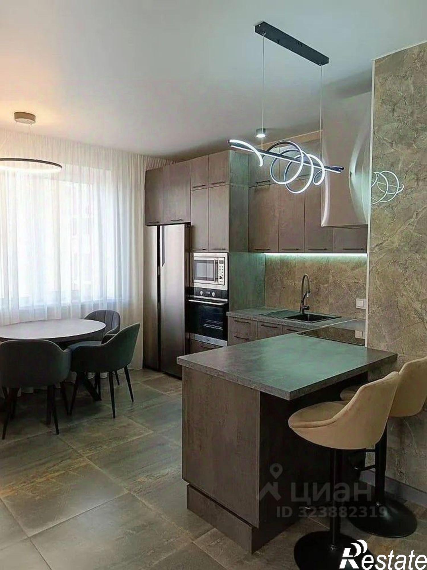 Купить квартиру за 10 200 000 рублей на Днепровский пер, 117 1