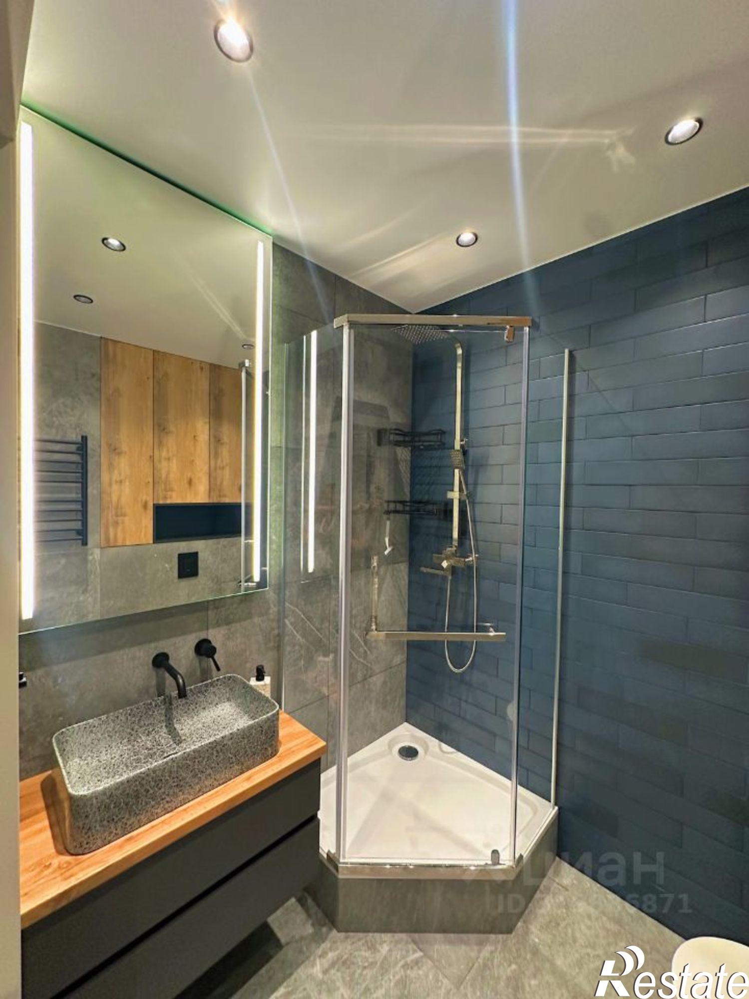 Сдать квартиру за 50 000 рублей на улица Бориса Слюсаря, 23 с2