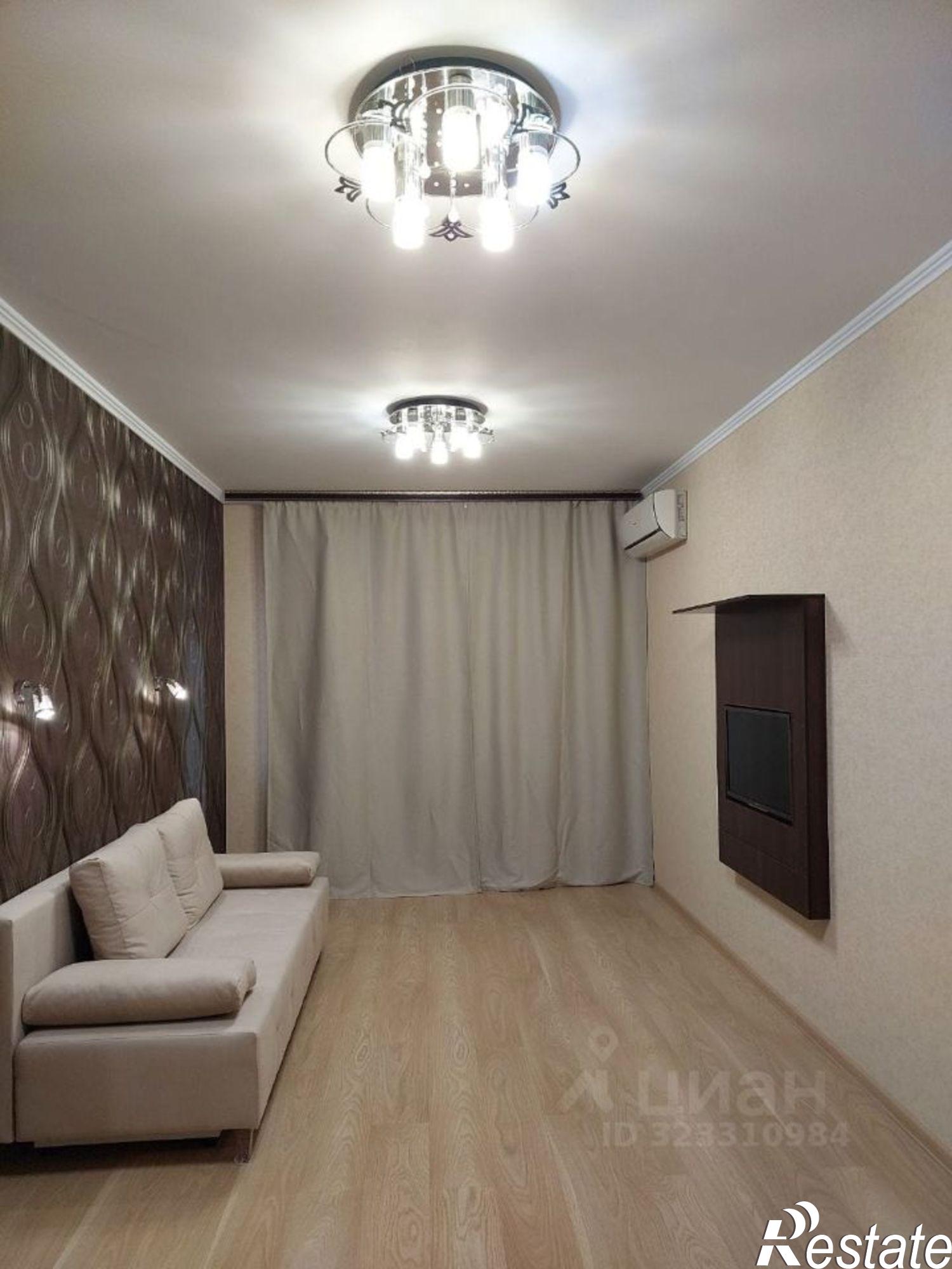 Сдать квартиру за 28 000 рублей на переулок Туроверова, 1/14