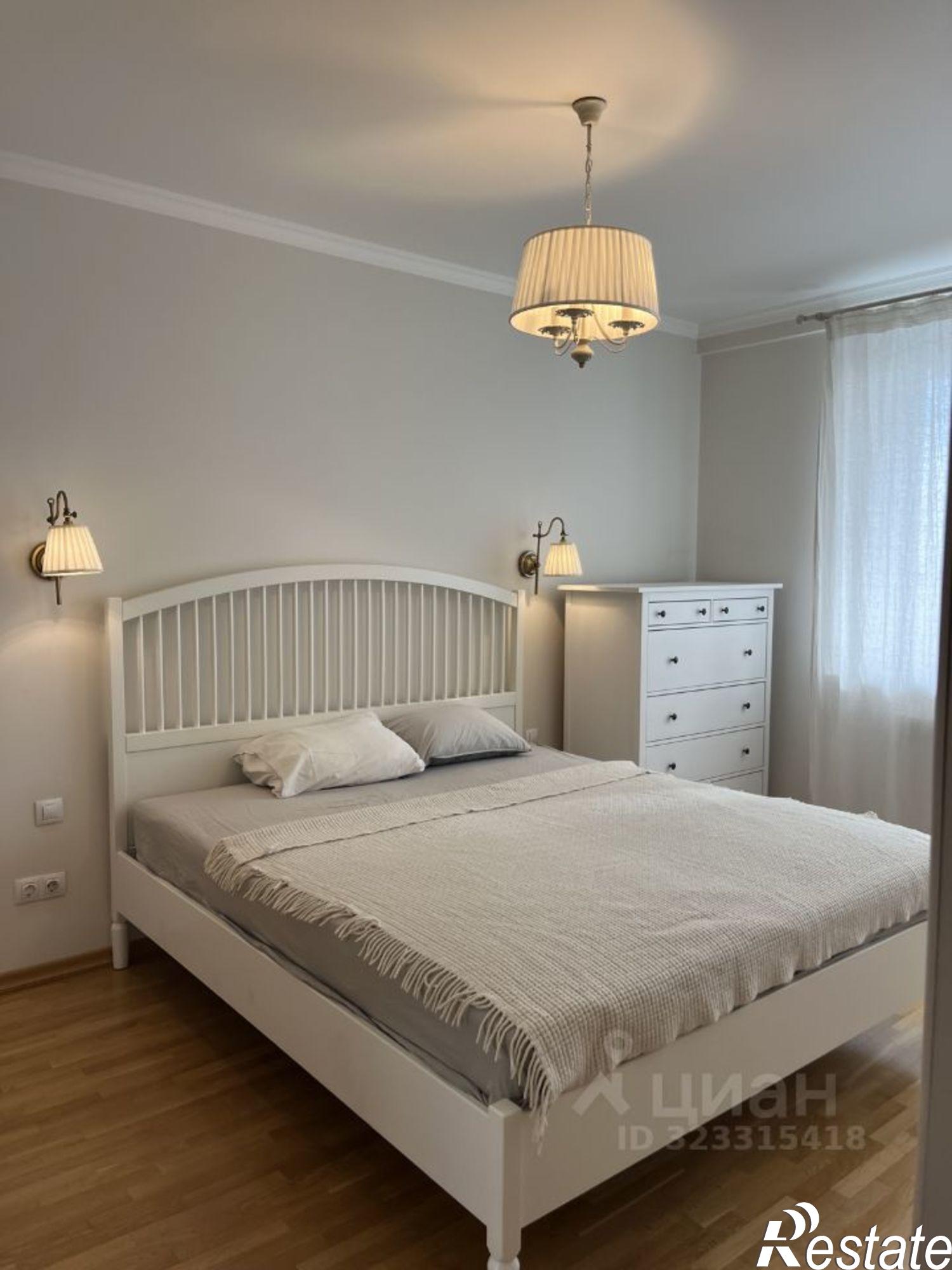 Сдать квартиру за 52 000 рублей на улица Народного Ополчения, 213