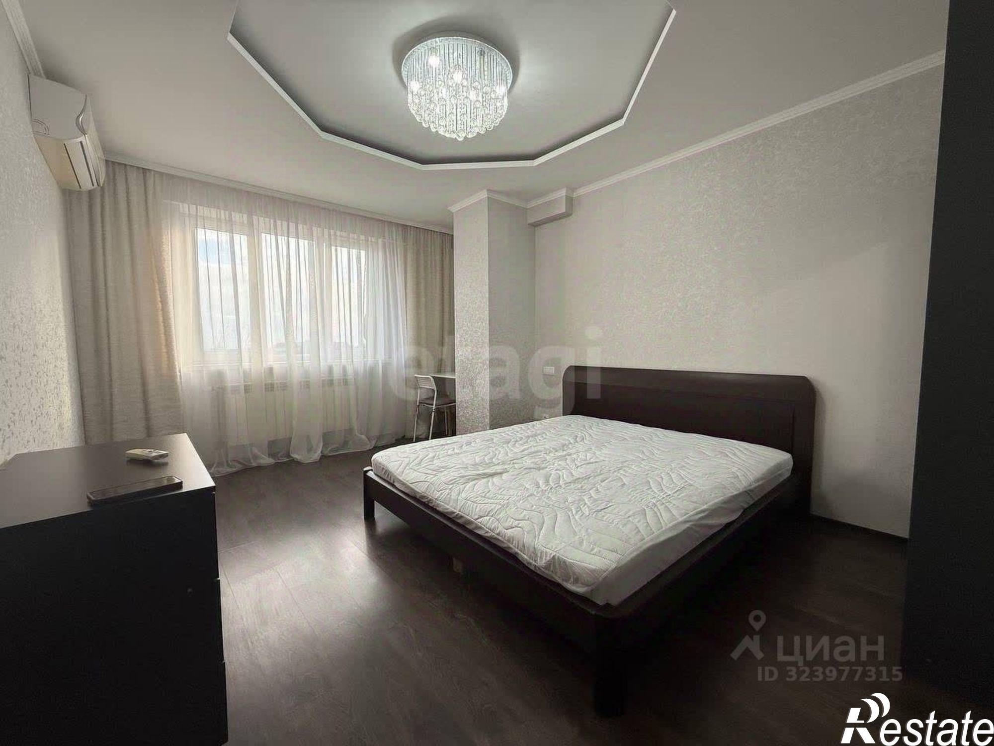 Сдать квартиру за 65 000 рублей на улица Петрашевского, 36