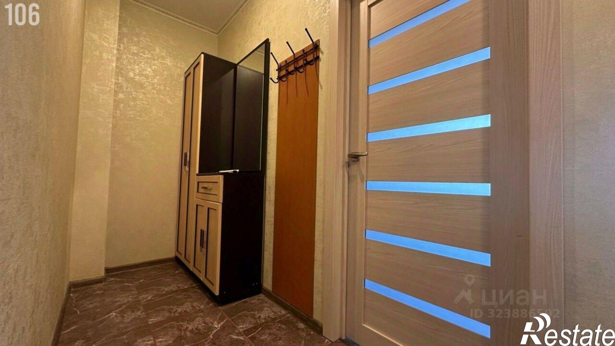 Сдать квартиру за 28 000 рублей на ул 1-й Конной Армии, 13В