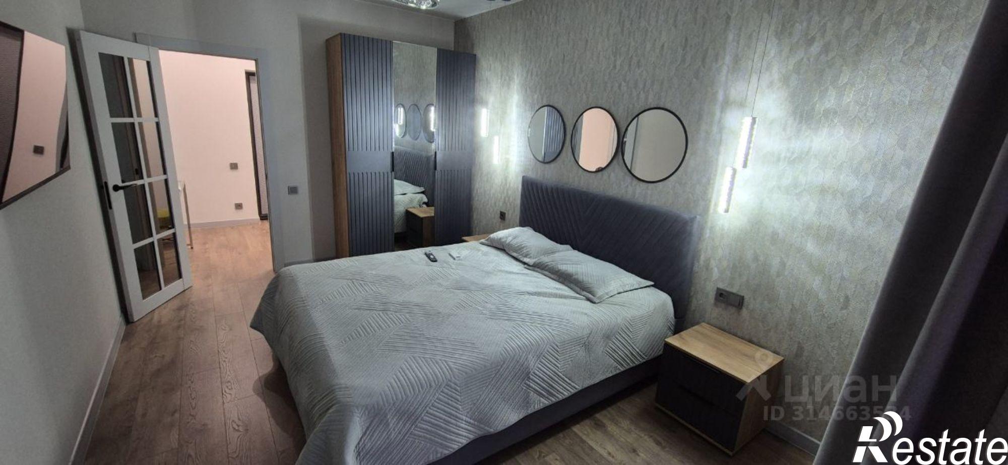 Сдать квартиру за 50 000 рублей на пр-кт Чехова, 118А