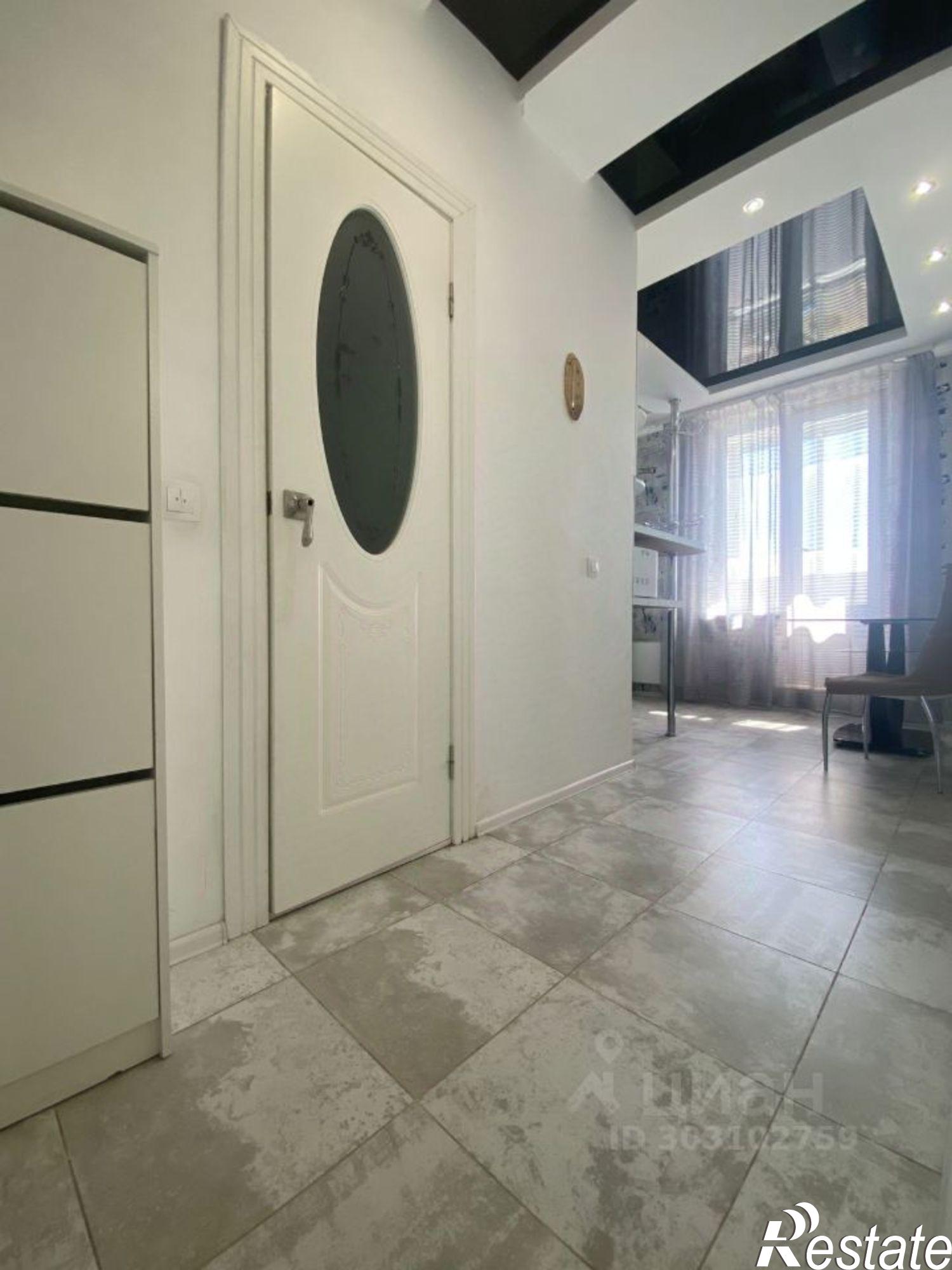 Сдать квартиру за 28 000 рублей на Суздальский пер, 23