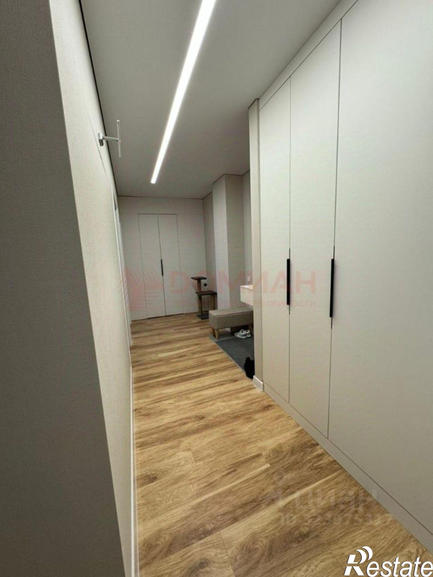 Купить квартиру за 10 899 000 рублей на 26-я линия, 35/1