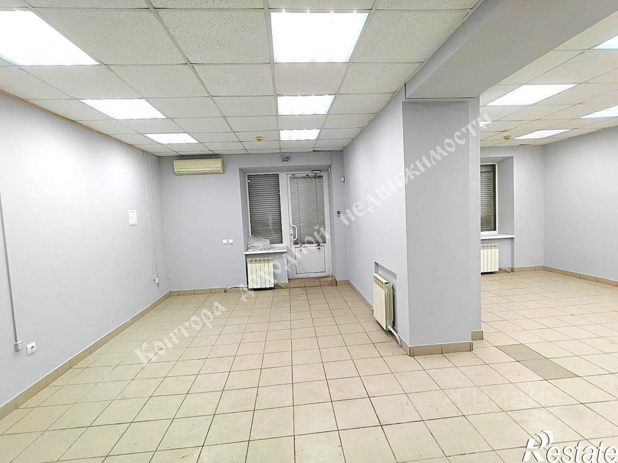 Купить помещение свободного назначения за 20 400 000 рублей на ул Закруткина, 68