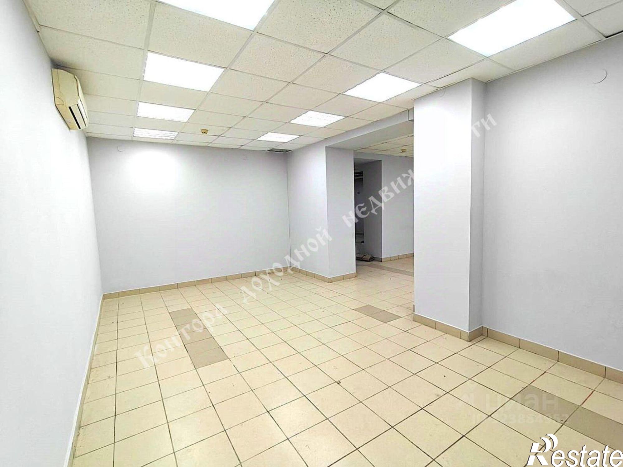 Купить помещение свободного назначения за 20 400 000 рублей на ул Закруткина, 68