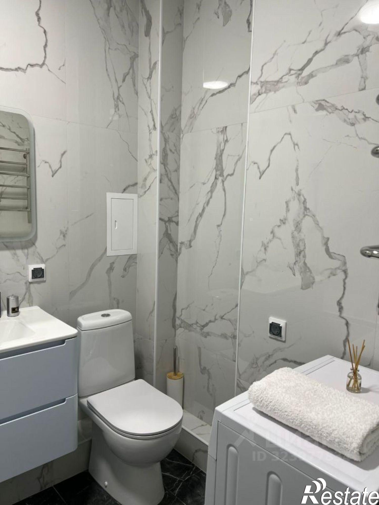 Купить квартиру за 6 900 000 рублей на 30-я линия, 72