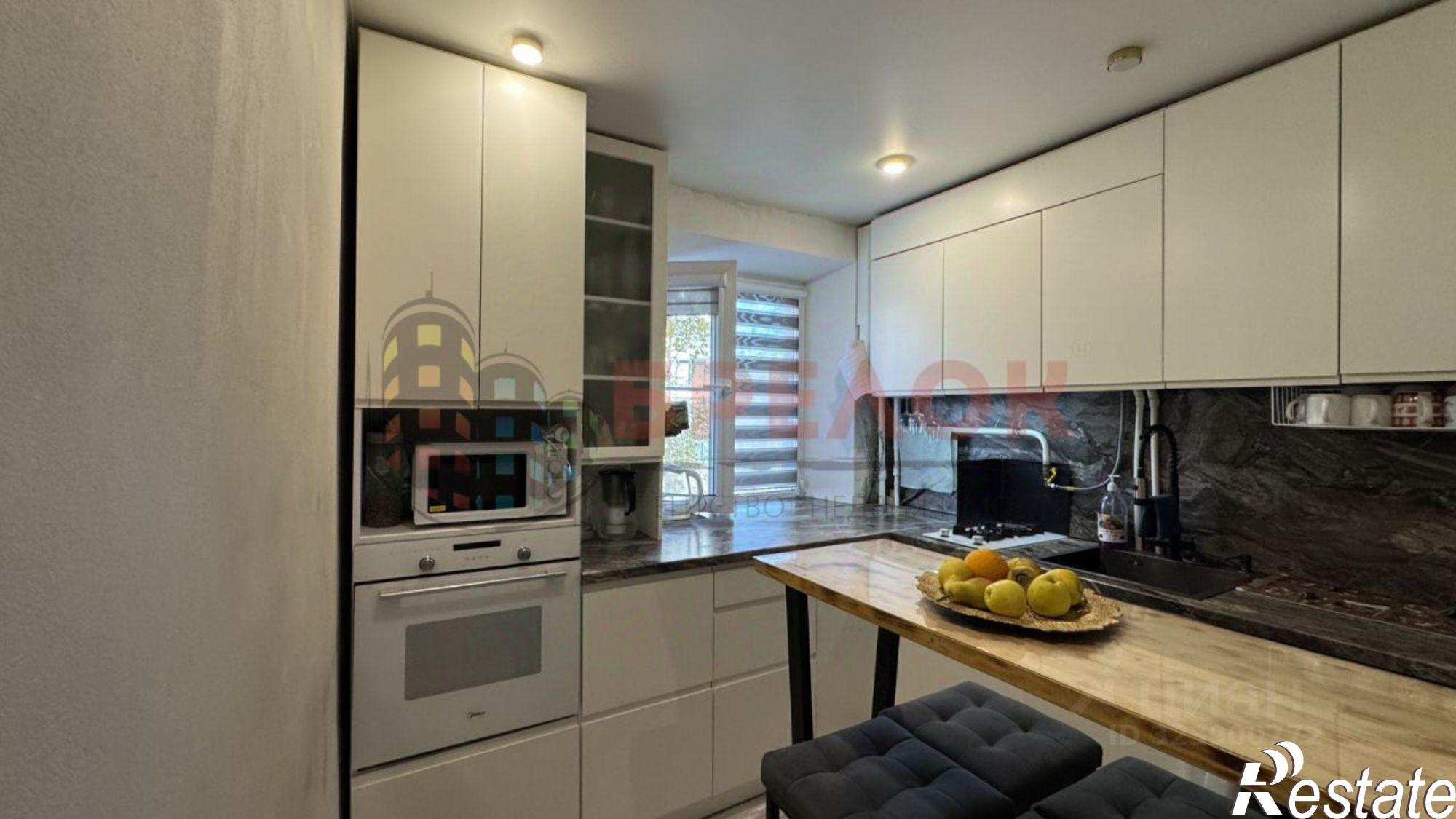 Купить квартиру за 4 700 000 рублей на улица Веры Пановой, 37