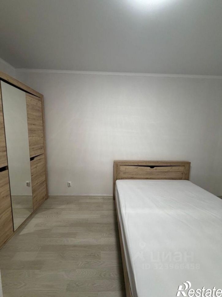 3-комн квартира улица Ткачёва, 19,  д. 19