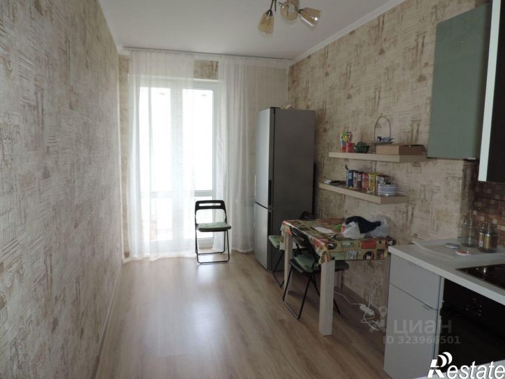 2-комн квартира улица Закруткина, 61,  д. 61