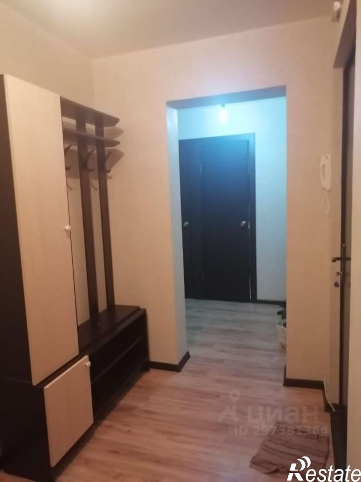 2-комн квартира улица Александра Печёрского, 7/3,  д. 7/3