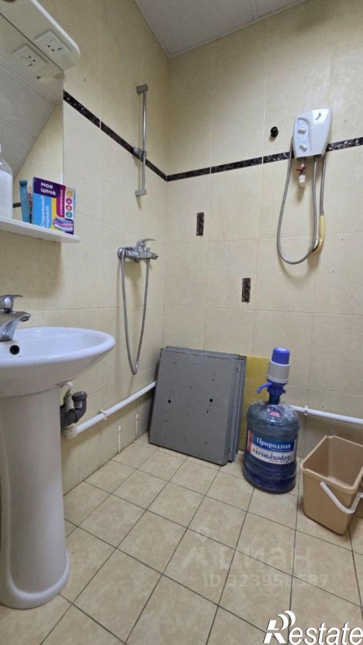 Помещение свободного назначения Филимоновская улица, 128,  д. 128