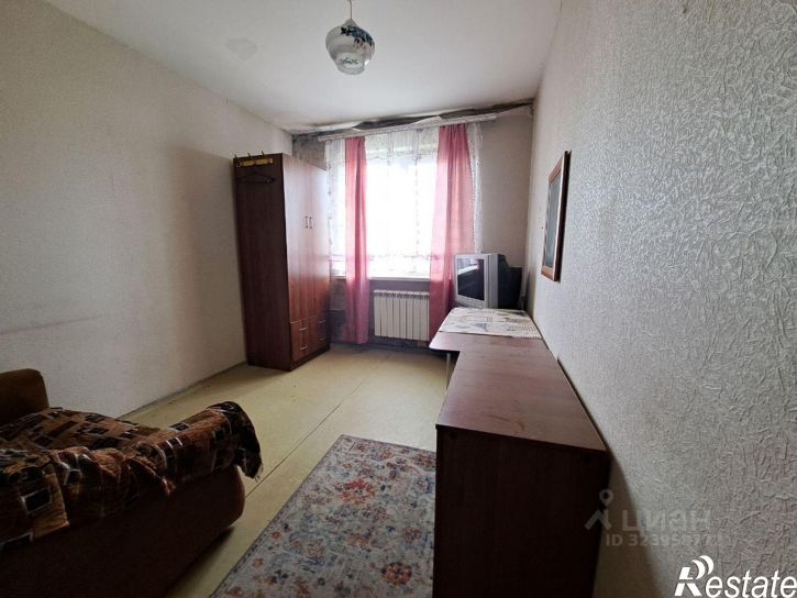 Комната пр-кт 40-летия Победы, 304а,  д. 304а