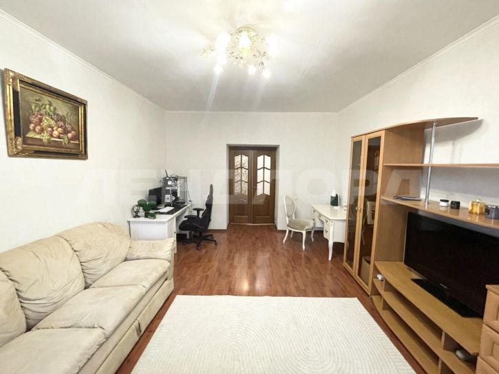 2-комн квартира улица Зорге, 58А/8