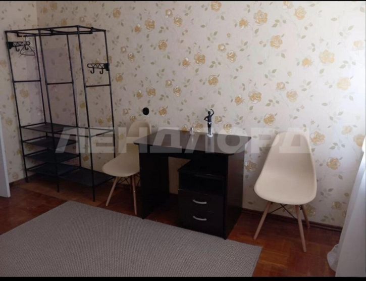 3-комн квартира улица Максима Горького, 186