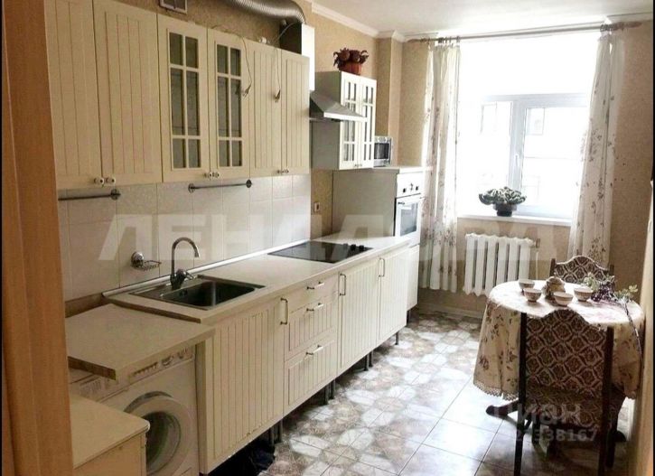 3-комн квартира улица Максима Горького, 13/56