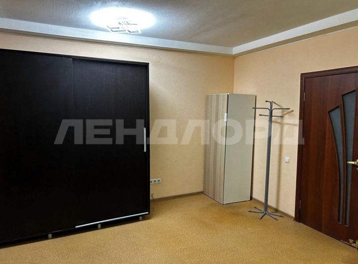 1-комн квартира проспект 40-летия Победы, 43