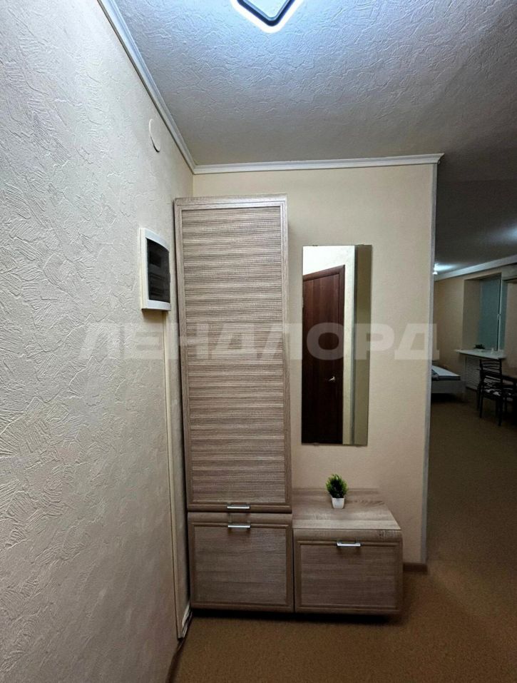 1-комн квартира проспект 40-летия Победы, 43