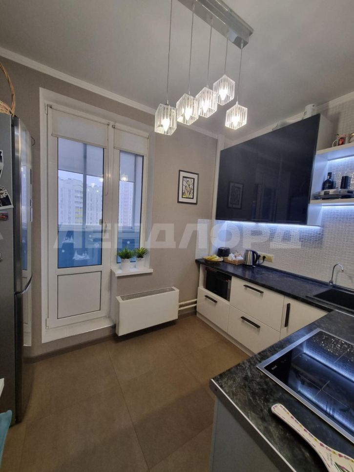 2-комн квартира улица Скачкова, 54