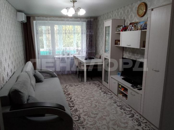 3-комн квартира Криворожская улица, 61