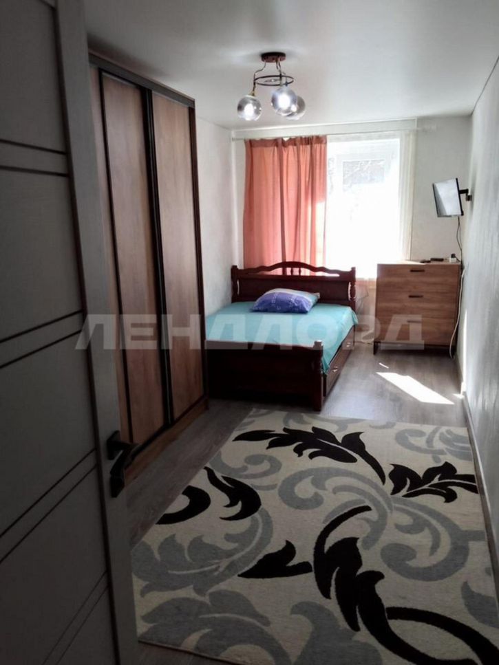 3-комн квартира Криворожская улица, 61