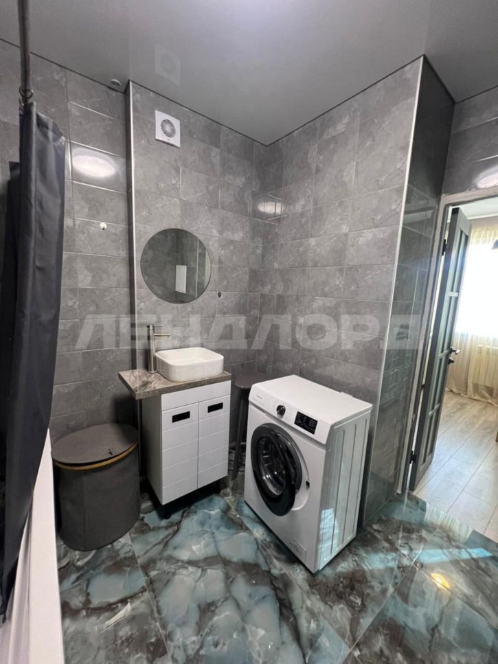 2-комн квартира 20-я улица, 43