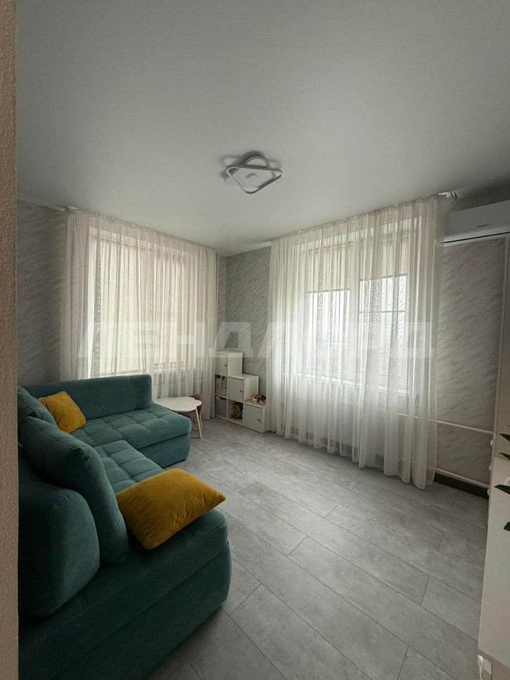 2-комн квартира улица Ткачёва, 40с2