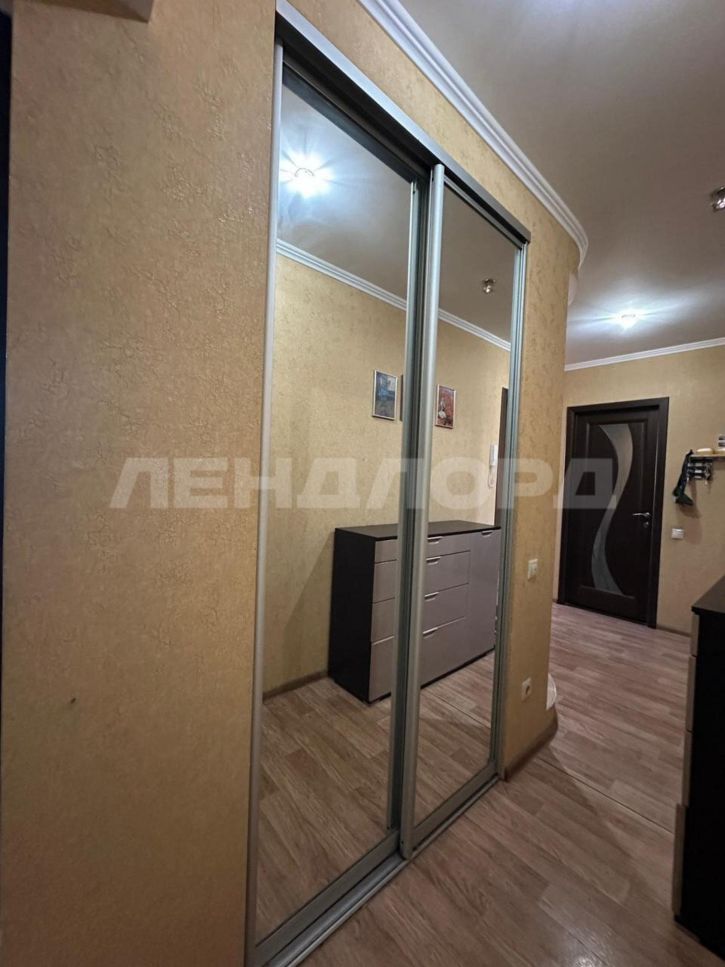 2-комн квартира улица Штахановского, 21