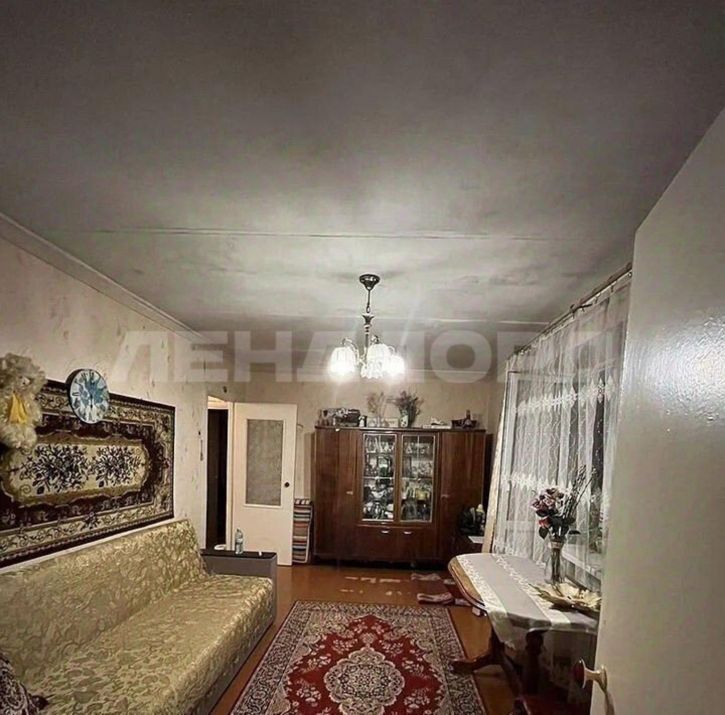 3-комн квартира улица Варфоломеева, 276