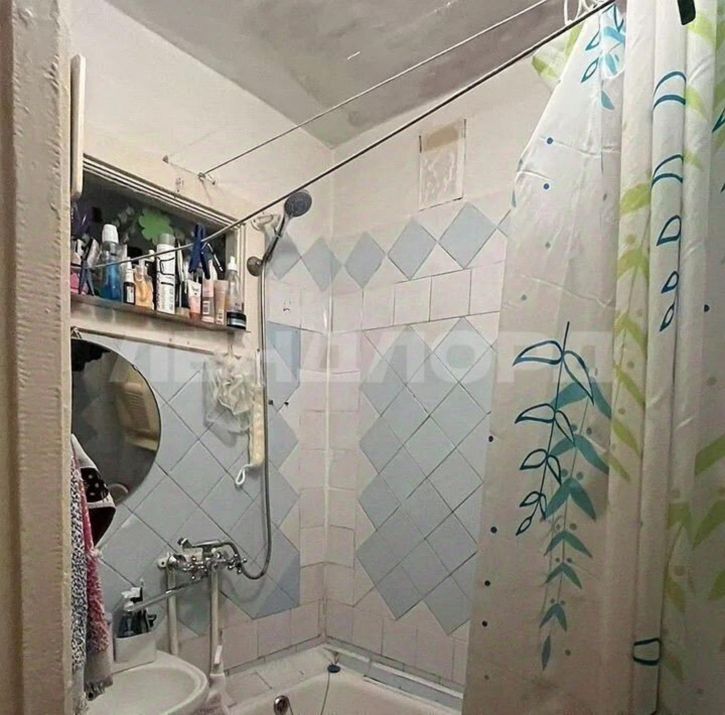 3-комн квартира улица Варфоломеева, 276