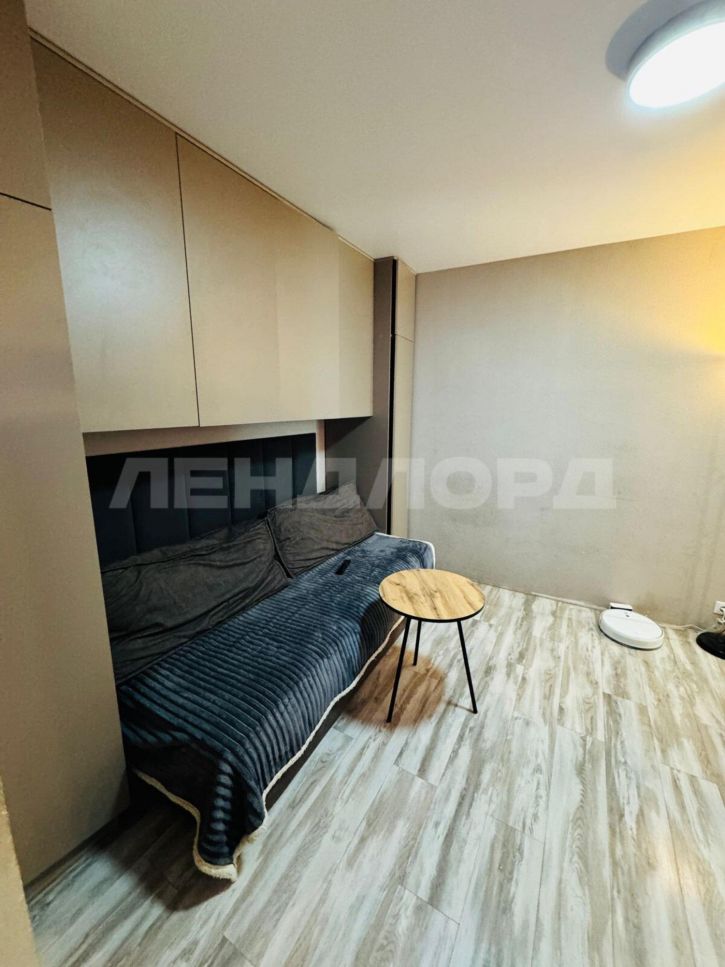 1-комн квартира улица Пановой, 37