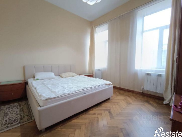 2-комн квартира Братский пер, 81,  д. 81