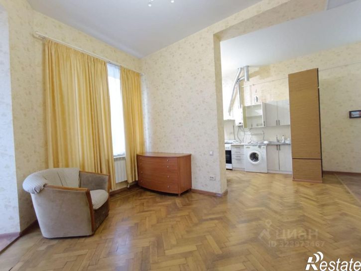 2-комн квартира Братский пер, 81,  д. 81