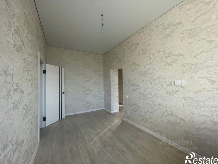 3-комн квартира ул 34-я линия, 82,  д. 82