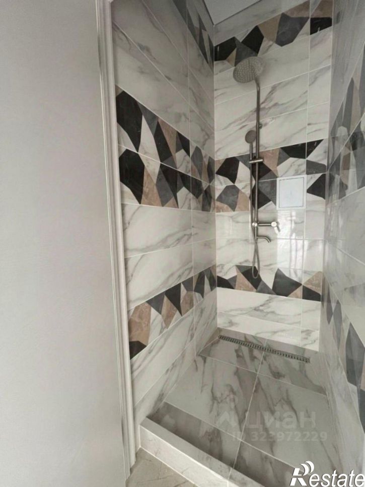 3-комн квартира ул 34-я линия, 82,  д. 82