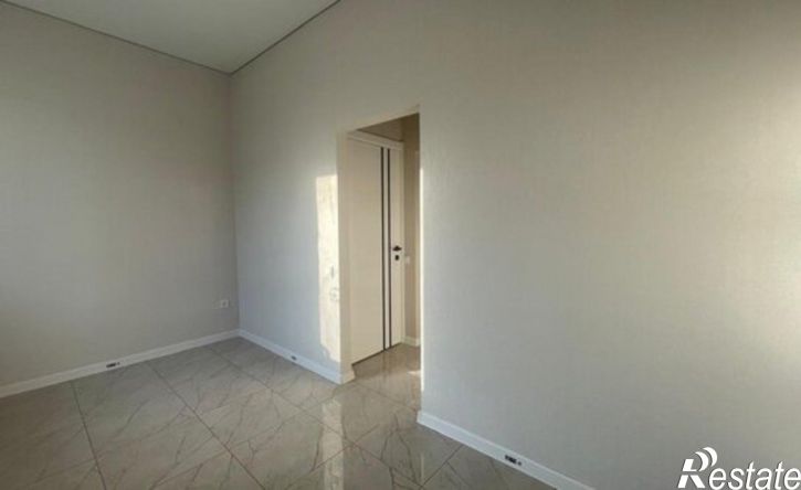 3-комн квартира ул Буйнакская, 8,  д. 8