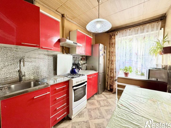 3-комн квартира пр-кт 40-летия Победы, 314/1,  д. 314/1