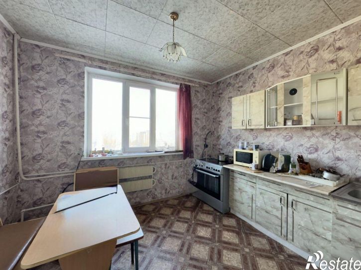 2-комн квартира пр-кт 40-летия Победы, 81/3,  д. 81/3