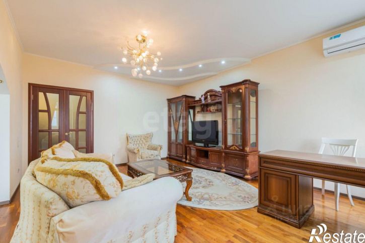 2-комн квартира улица Максима Горького, 123,  д. 123