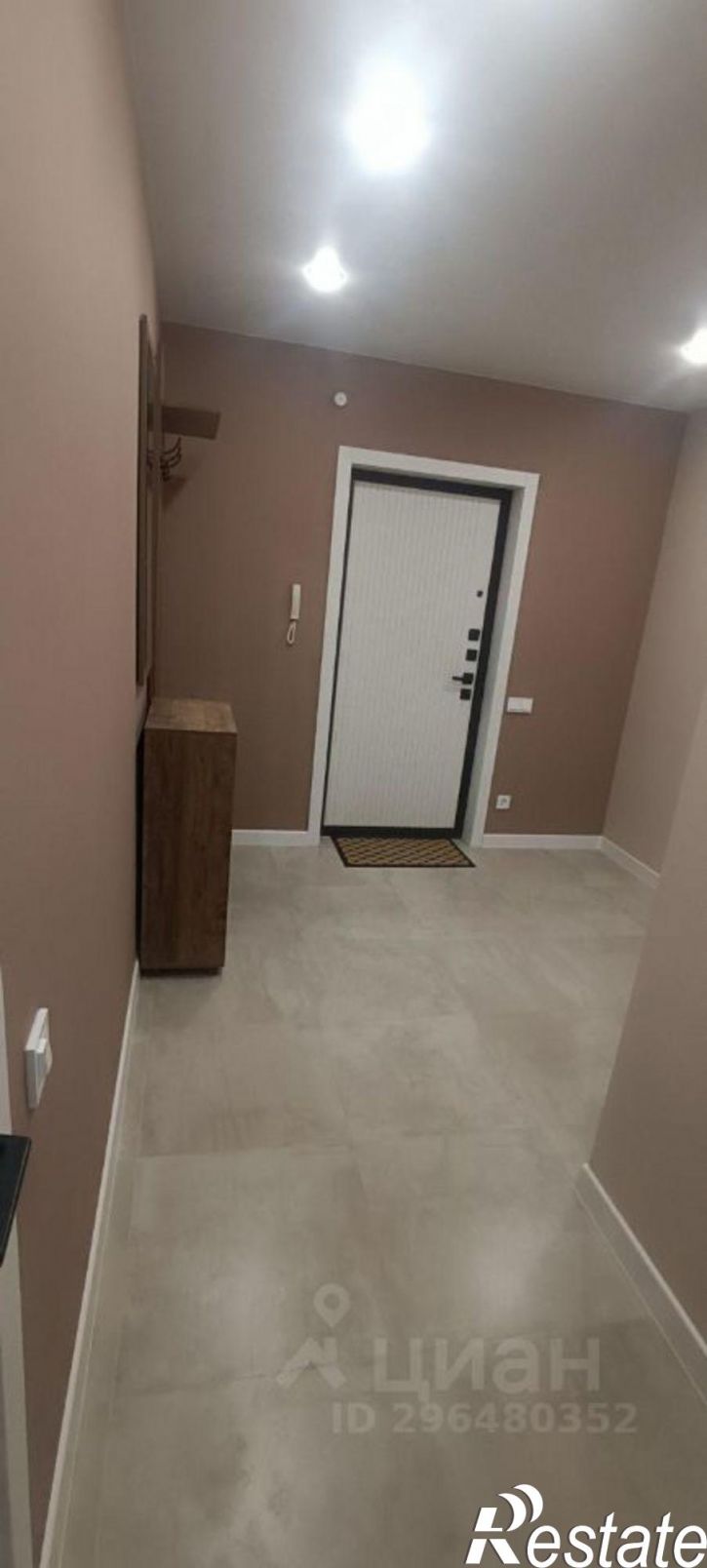 1-комн квартира проспект 40-летия Победы, 63/17с4