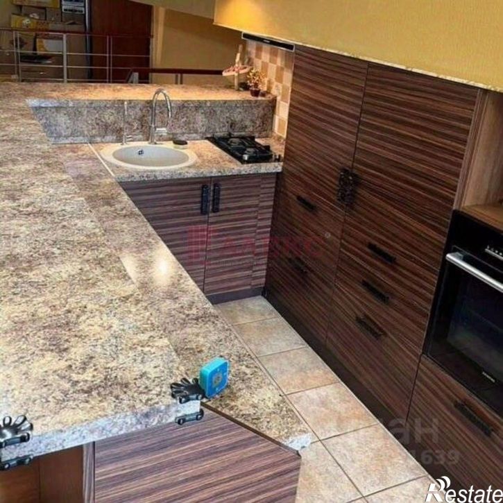 3-комн квартира ул Капустина, 26,  д. 26