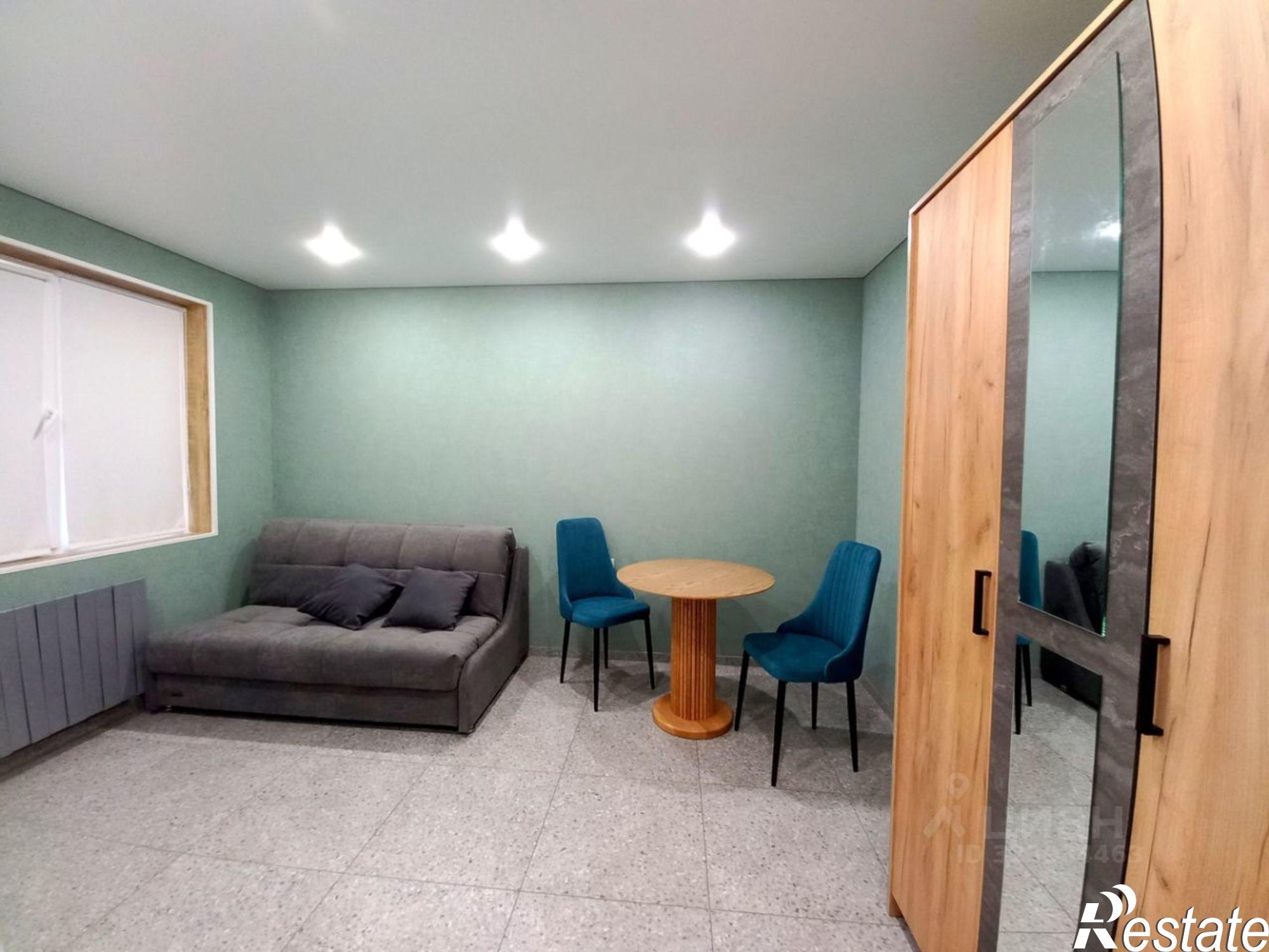 Купить квартиру за 3 499 000 рублей на ул Жмайлова, 19