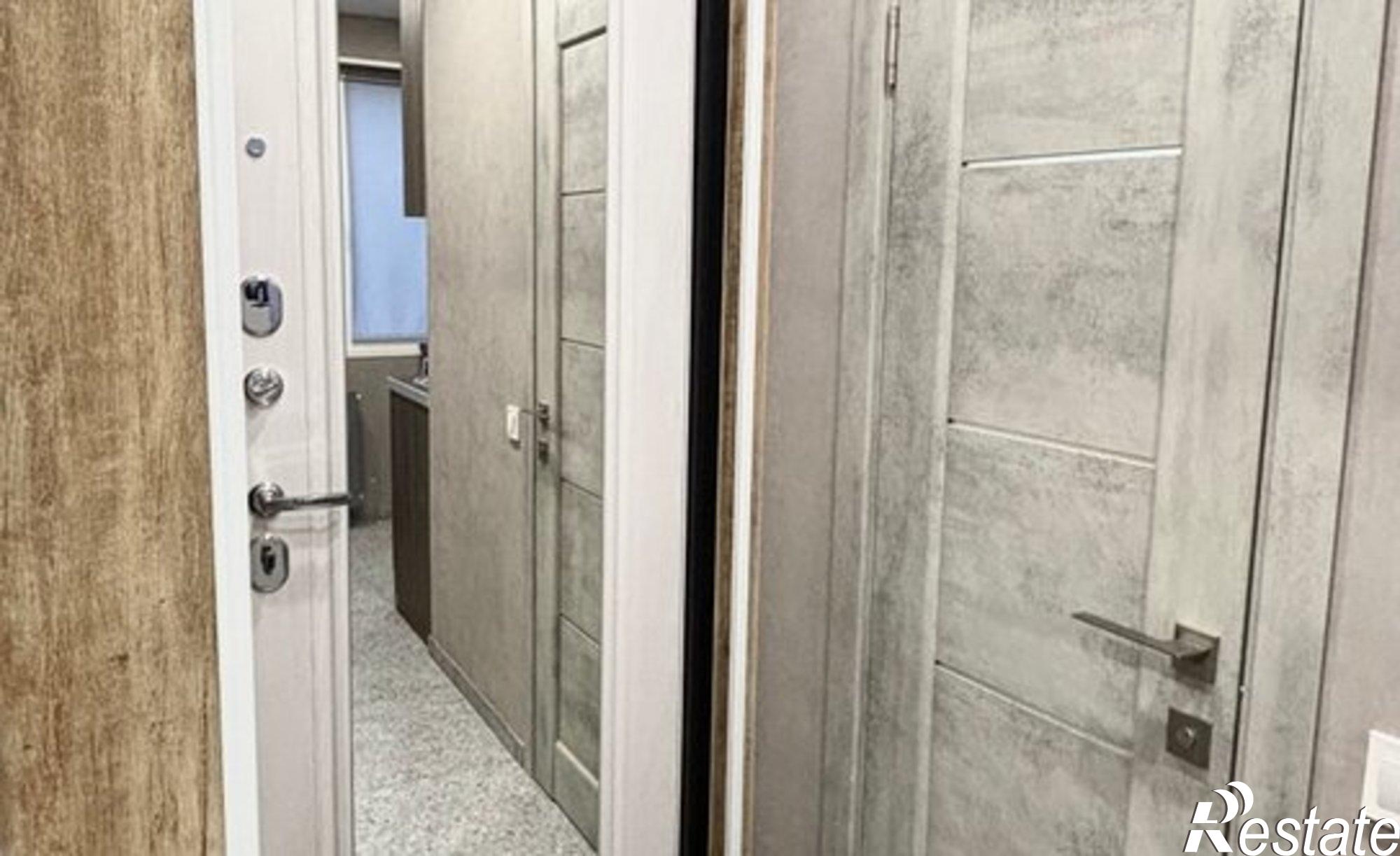 Купить квартиру за 3 499 000 рублей на ул Жмайлова, 17