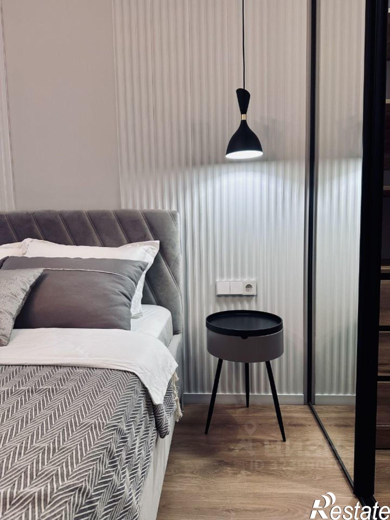 Сдать квартиру за 150 000 рублей на улица Мечникова, 110 с2