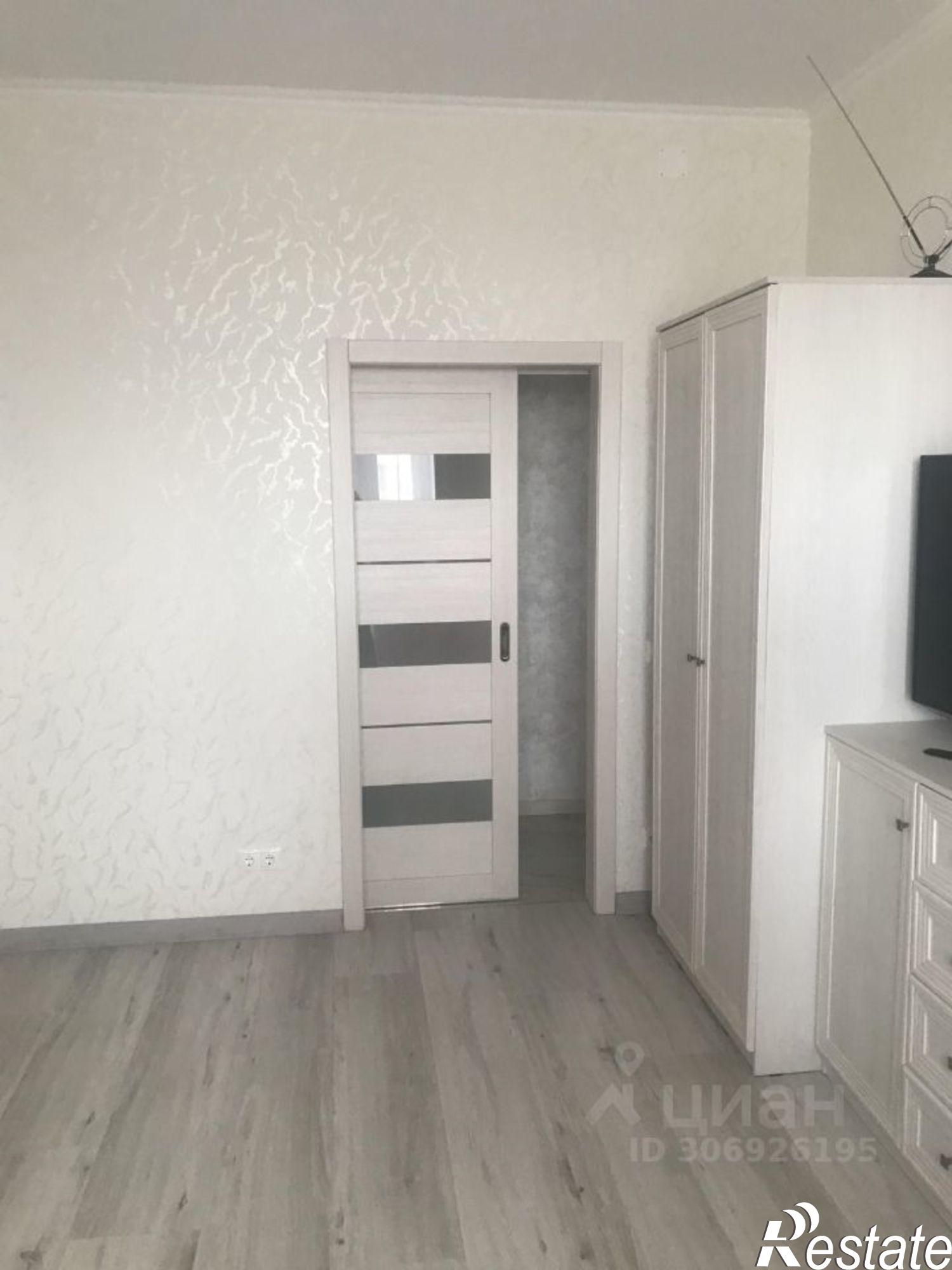 Купить квартиру за 12 200 000 рублей на Университетский пер, 137 1