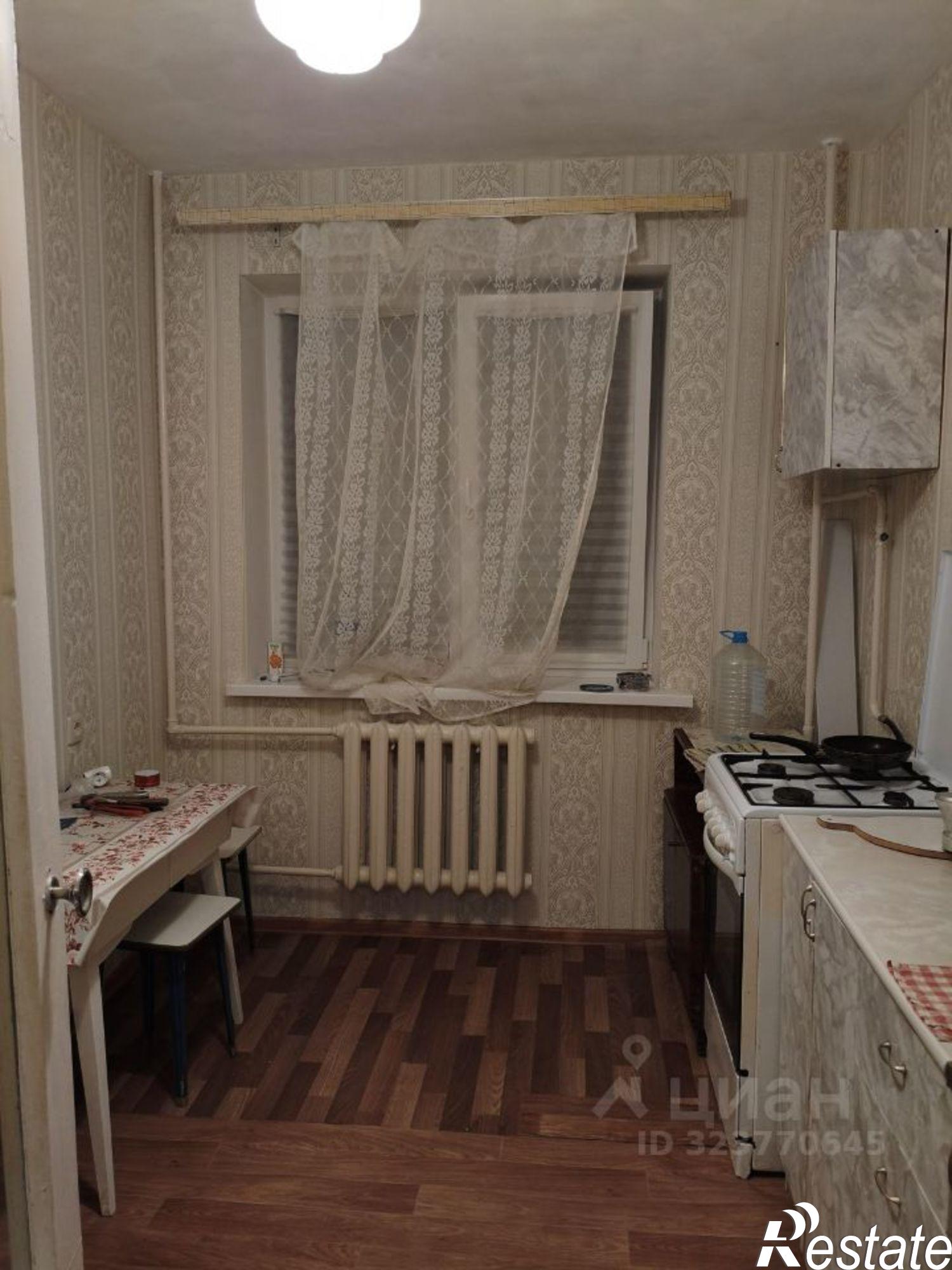 Сдать квартиру за 18 000 рублей на Вятская улица, 67