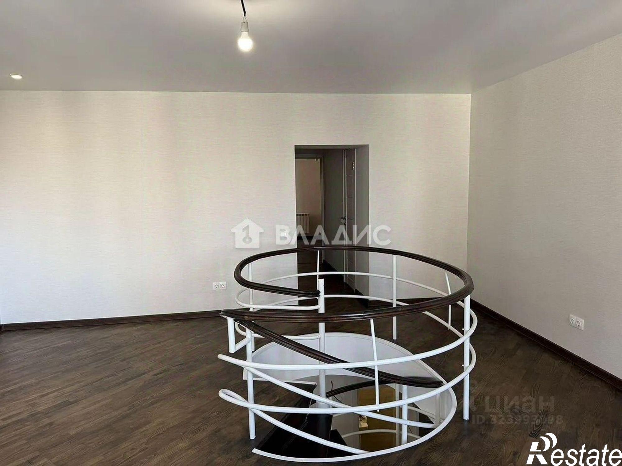 Купить квартиру за 10 500 000 рублей на улица Шаумяна, 62